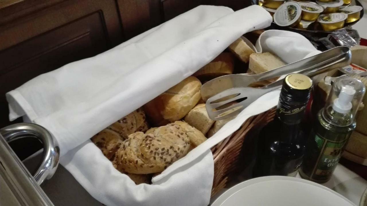 Hotel Bristol Banská Štiavnica エクステリア 写真